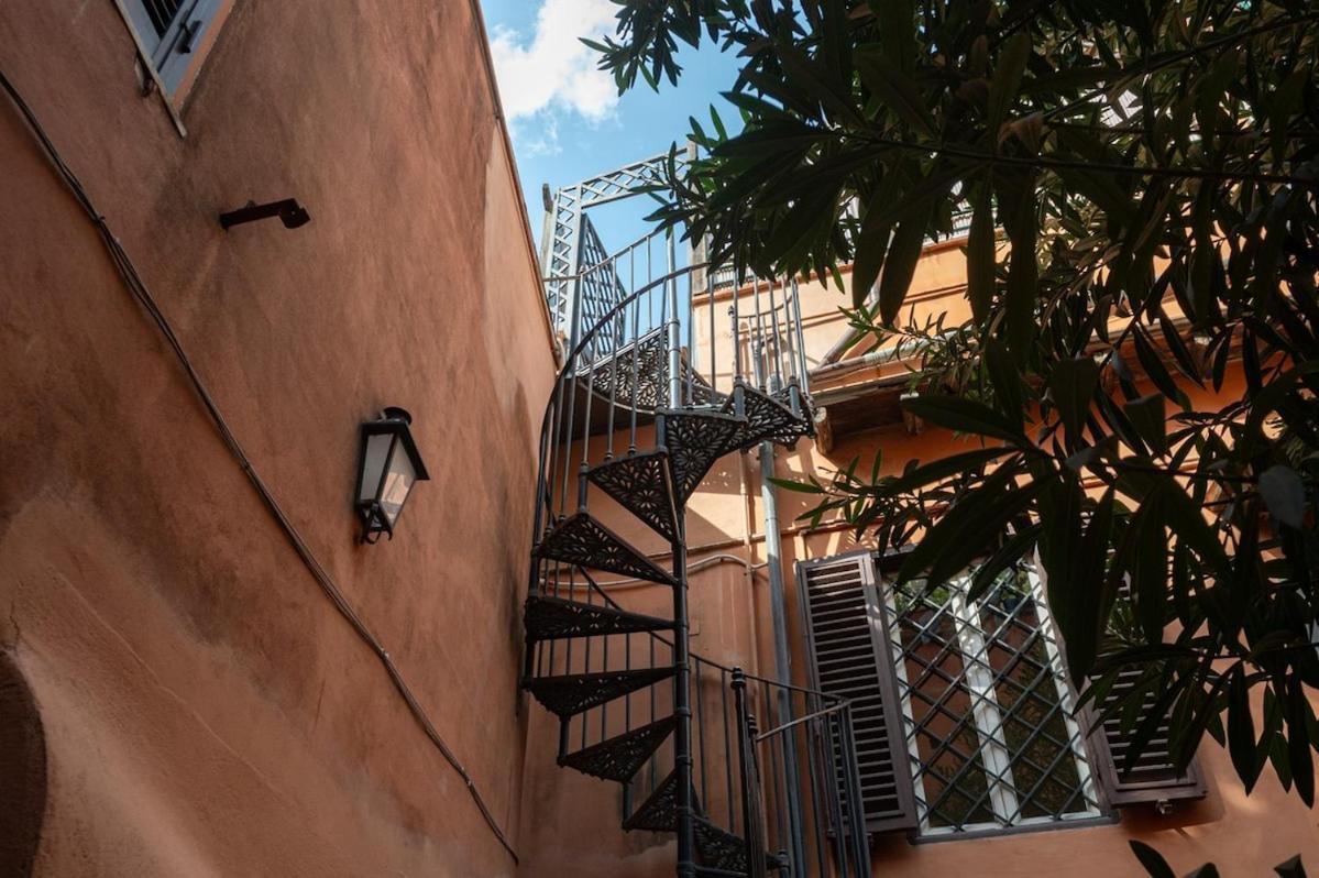 Apartamento Trastevere Rooftop Terrace Courtyard Loft Roma
