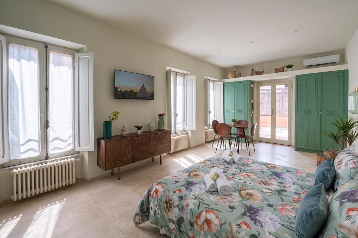 Trastevere Rooftop Terrace Courtyard Loft Apartamento