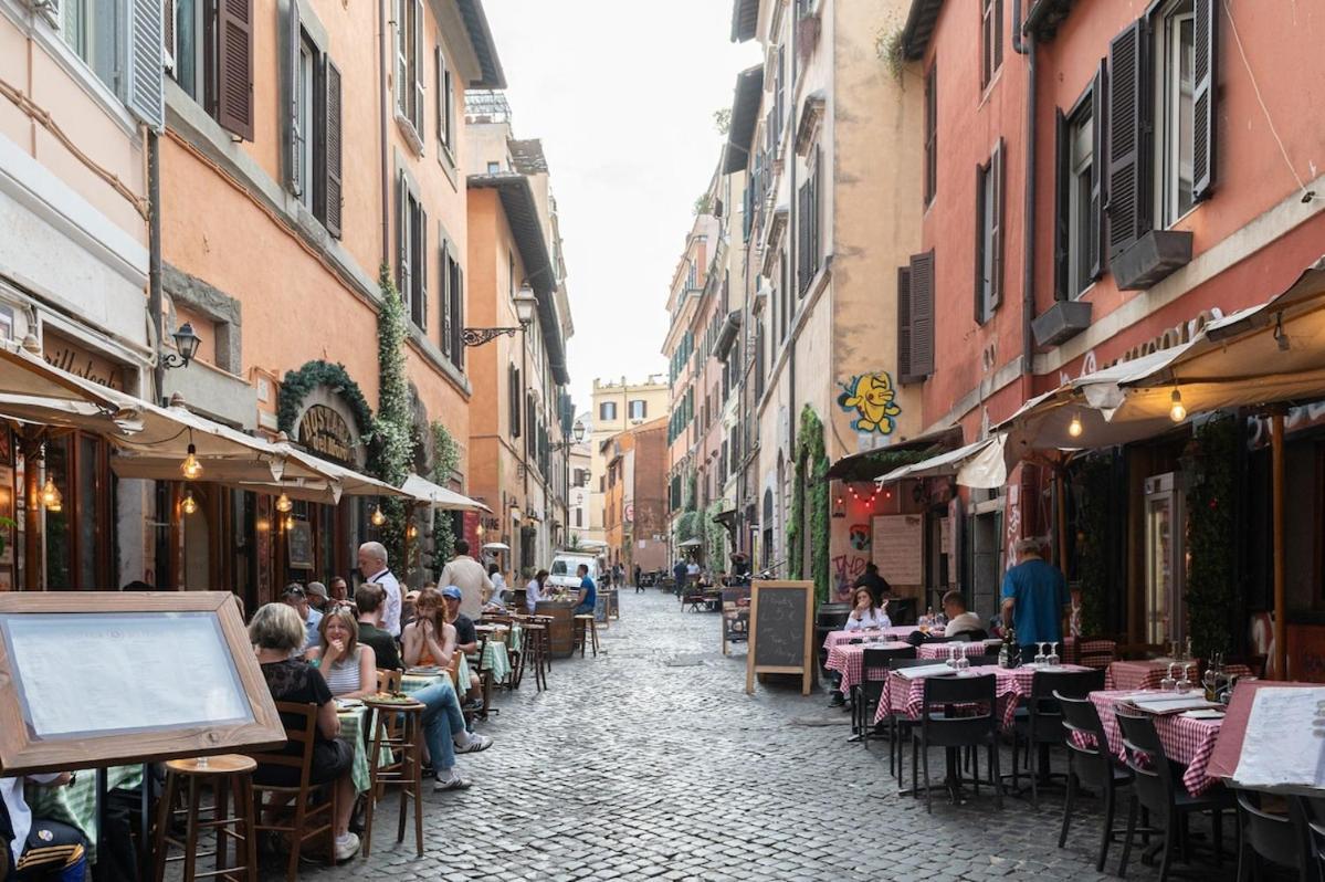 Trastevere Rooftop Terrace Courtyard Loft Appartamento