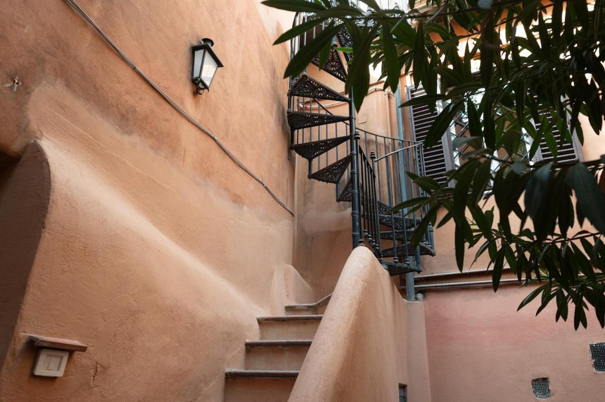 Trastevere Rooftop Terrace Courtyard Loft Apartamento